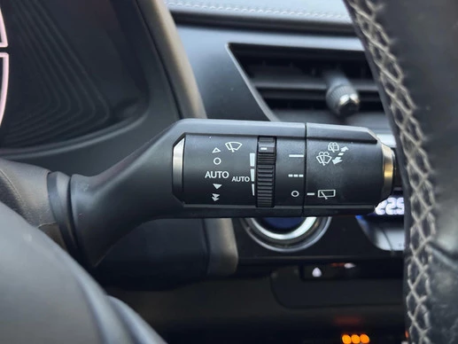 Lexus UX - Afbeelding 22 van 30