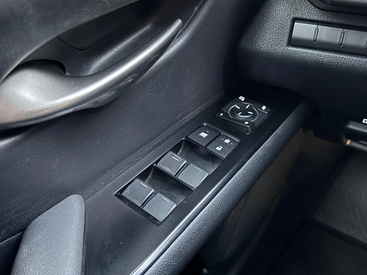 Lexus UX - Afbeelding 29 van 30