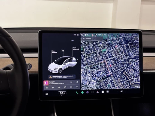 Tesla Model 3 - Afbeelding 23 van 25