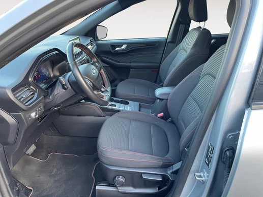 Ford Kuga - Afbeelding 8 van 30