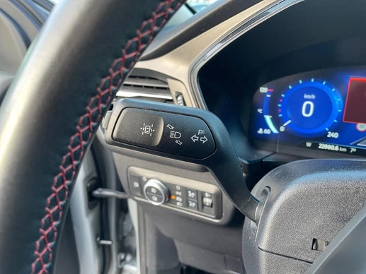 Ford Kuga - Afbeelding 19 van 30