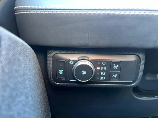 Ford Mustang Mach-E - Afbeelding 26 van 30