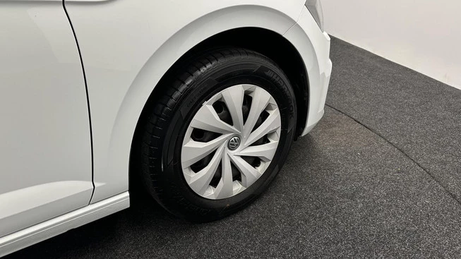 Volkswagen Polo - Afbeelding 13 van 30