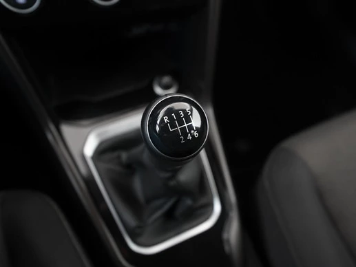 Volkswagen T-Roc - Afbeelding 10 van 30