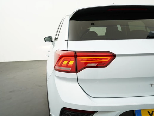 Volkswagen T-Roc - Afbeelding 22 van 30