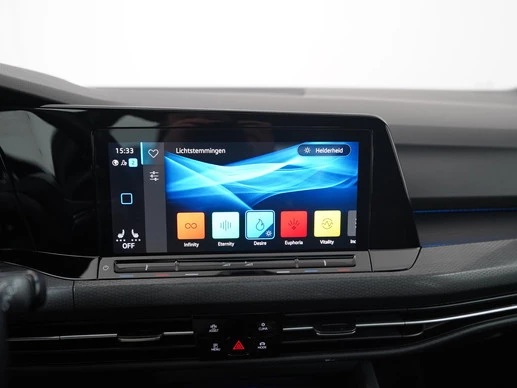 Volkswagen Golf - Afbeelding 23 van 30