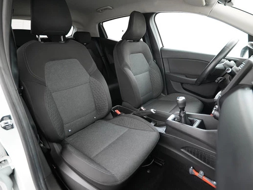 Renault Clio - Afbeelding 25 van 30