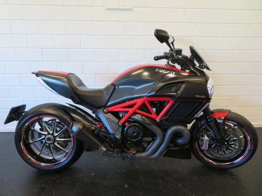 Ducati Diavel - Afbeelding 1 van 13
