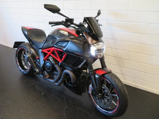 Ducati Diavel - Afbeelding 2 van 13