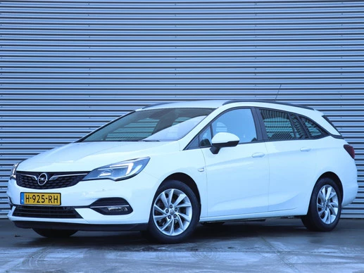 Opel Astra - Afbeelding 1 van 26
