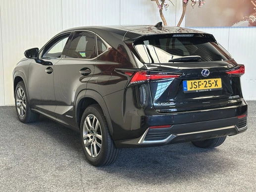 Lexus NX - Afbeelding 3 van 30
