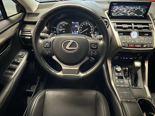 Lexus NX - Afbeelding 10 van 30
