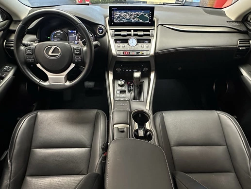 Lexus NX - Afbeelding 13 van 30