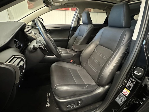 Lexus NX - Afbeelding 15 van 30