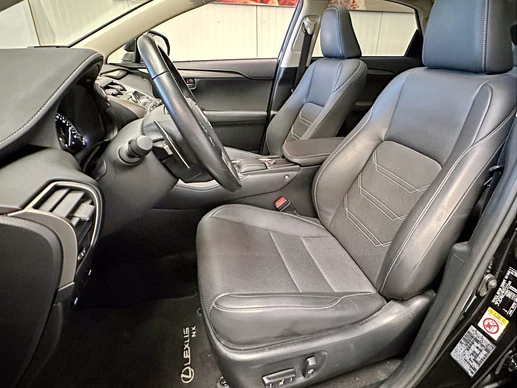 Lexus NX - Afbeelding 15 van 30