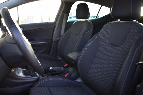 Opel Astra - Afbeelding 7 van 27