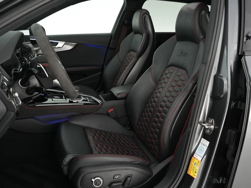 Audi RS4 - Afbeelding 4 van 30