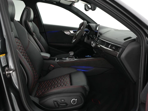 Audi RS4 - Afbeelding 8 van 30