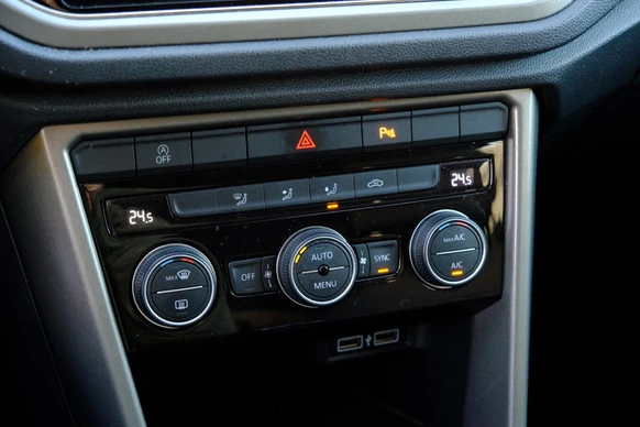 Volkswagen T-Roc - Afbeelding 14 van 30