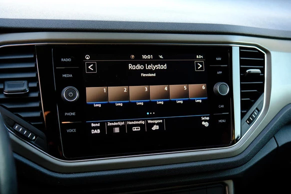 Volkswagen T-Roc - Afbeelding 16 van 30