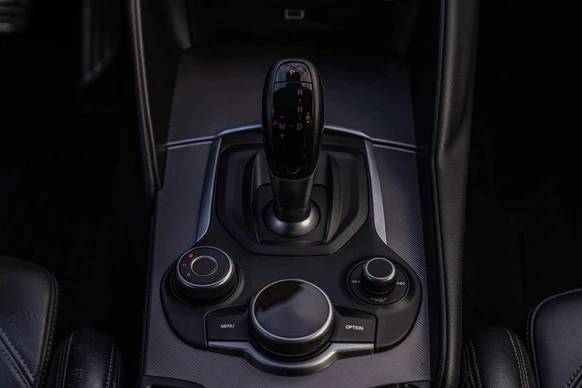 Alfa Romeo Giulia - Afbeelding 26 van 30