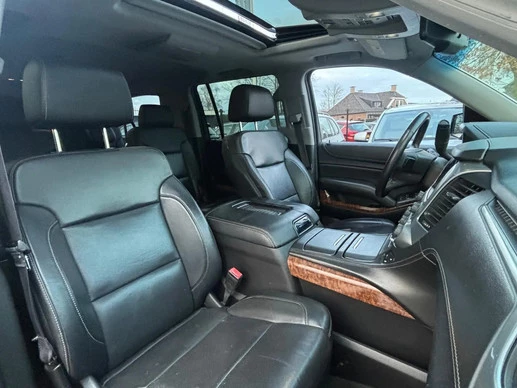 Chevrolet Suburban - Afbeelding 7 van 19