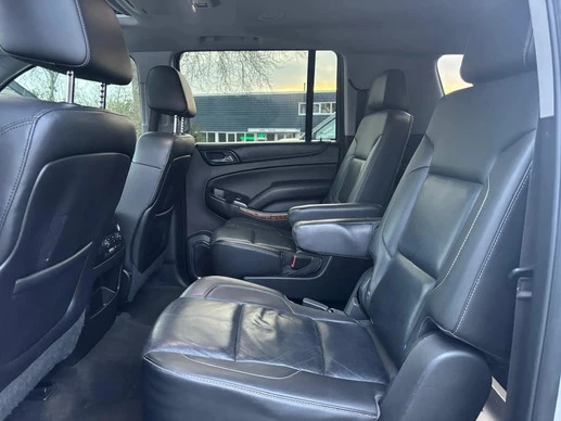Chevrolet Suburban - Afbeelding 9 van 19