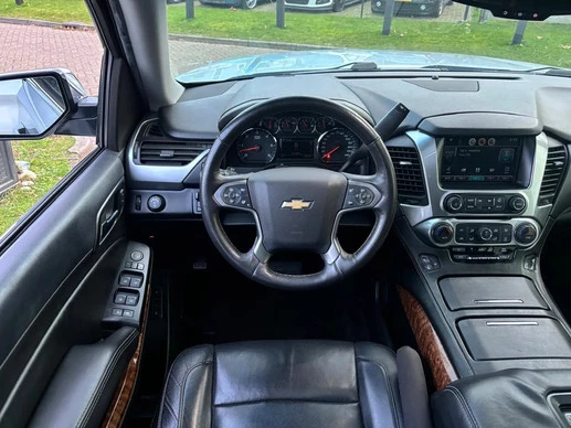 Chevrolet Suburban - Afbeelding 11 van 19