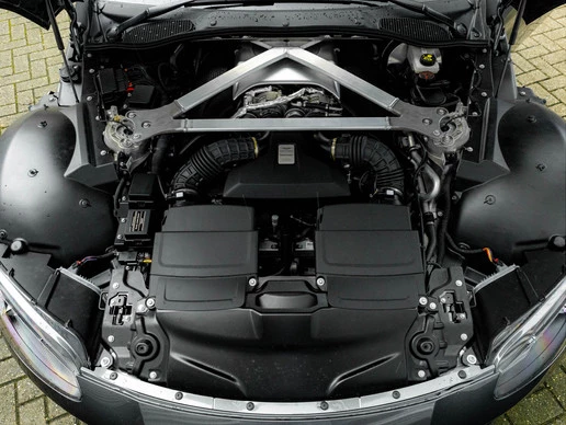 Aston Martin V8 Vantage - Afbeelding 8 van 30