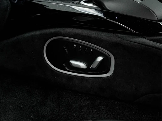 Aston Martin V8 Vantage - Afbeelding 30 van 30