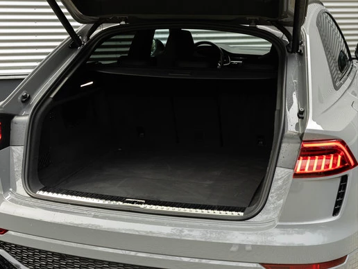 Audi Q8 - Afbeelding 25 van 30