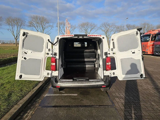 Opel Vivaro-e - Afbeelding 12 van 17