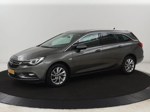 Opel Astra - Afbeelding 1 van 30