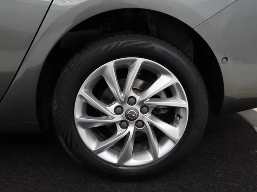 Opel Astra - Afbeelding 25 van 30