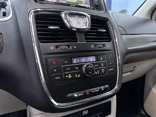 Chrysler Town & Country - Afbeelding 8 van 30