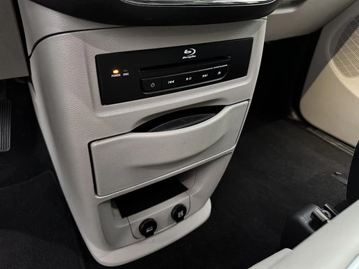 Chrysler Town & Country - Afbeelding 10 van 30