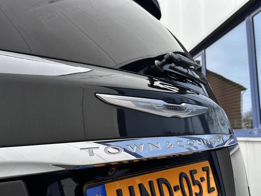 Chrysler Town & Country - Afbeelding 19 van 30