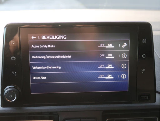 Peugeot Rifter - Afbeelding 18 van 30