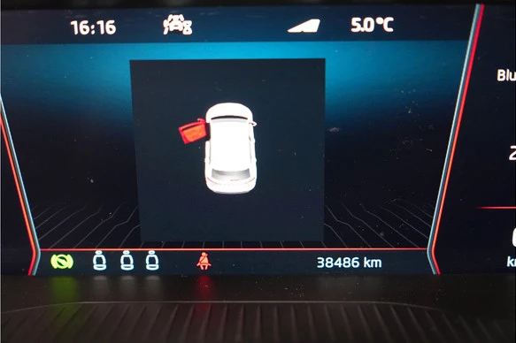 Škoda Karoq - Afbeelding 16 van 30