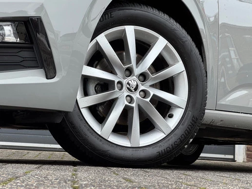 Škoda Scala - Afbeelding 7 van 30