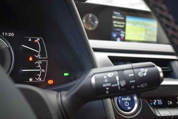 Lexus UX - Afbeelding 19 van 30