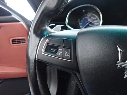 Maserati Quattroporte - Afbeelding 18 van 30