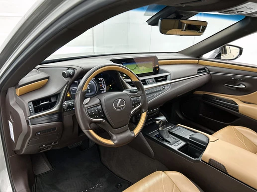 Lexus ES - Afbeelding 10 van 30