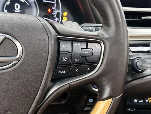 Lexus ES - Afbeelding 20 van 30