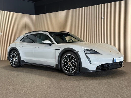 Porsche Taycan - Afbeelding 4 van 30