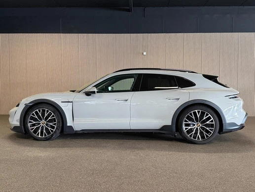 Porsche Taycan - Afbeelding 7 van 30