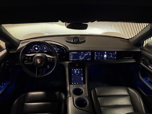 Porsche Taycan - Afbeelding 16 van 30