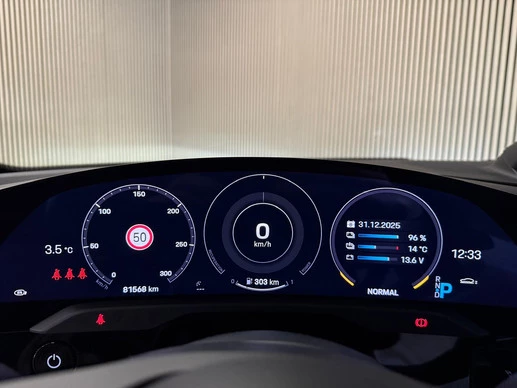 Porsche Taycan - Afbeelding 19 van 30