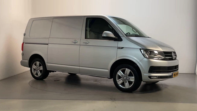 Volkswagen Transporter - Afbeelding 1 van 22