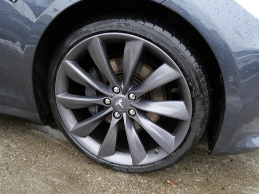 Tesla Model S - Afbeelding 5 van 21